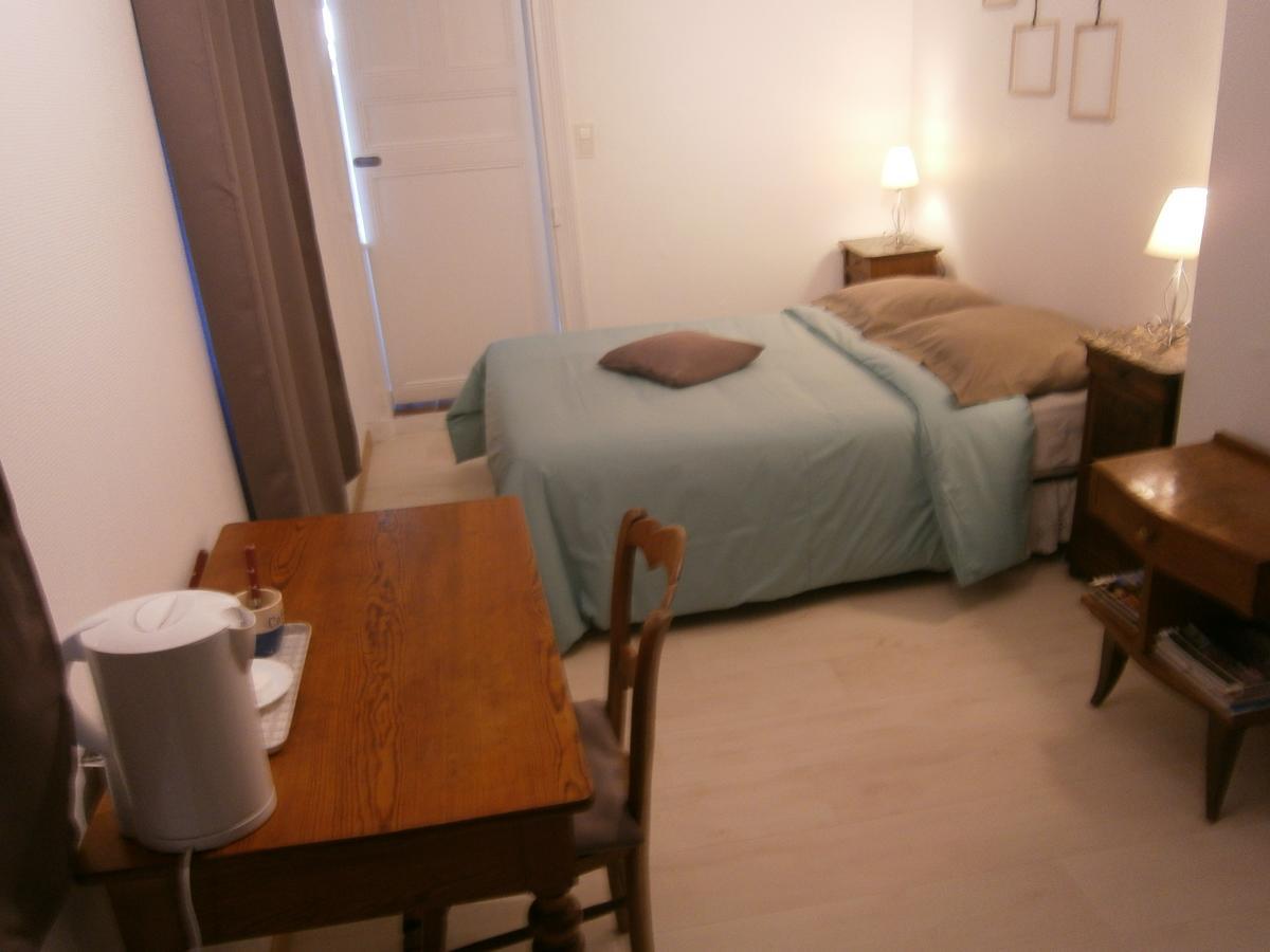 Les Charmilles Bed & Breakfast Saint-Jean-de-Losne Exterior photo